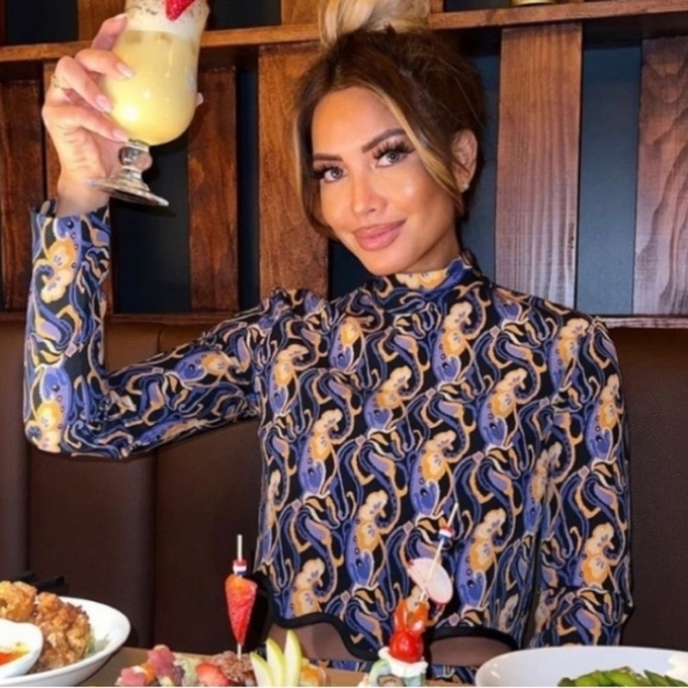 Zara blogger fave favorite long sleeve Top 35801